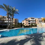 Casa Del Sol - Iris Village Universal Paphos, 2bd Holiday home Paphos