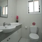 Casa Del Sol - Iris Village Universal Paphos, 2bd Holiday home Paphos