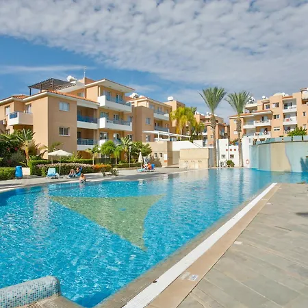 Casa Del Sol Townhouse In Iris Village Paphos