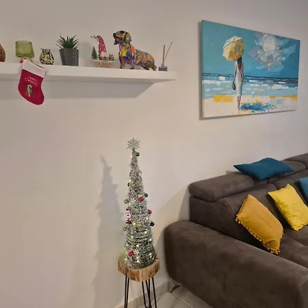 Casa Del Sol 2bd Sunlit Townhouse With Pool In Kato Paphos, Private Patio, Free Parking Dom wakacyjny Pafos