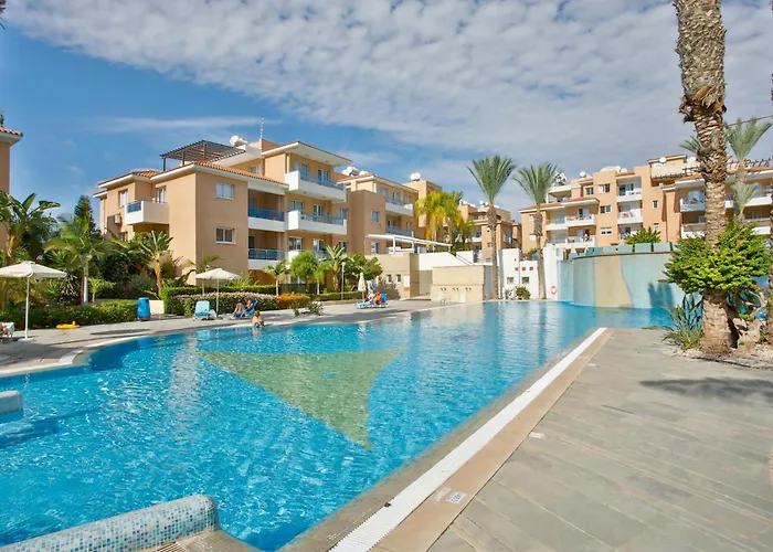 Casa Del Sol - Iris Village Universal Paphos, 2bd Paphos