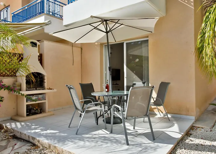 Feriehus Casa Del Sol - Iris Village Universal Paphos, 2bd Paphos