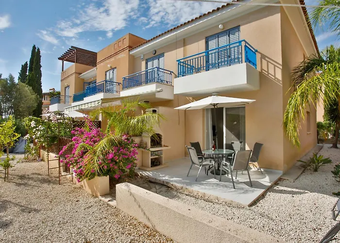 Casa Del Sol - Iris Village Universal Paphos, 2bd * Paphos