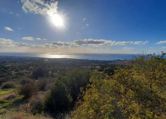 Casa Del Sol - Iris Village Universal Paphos, 2bd *