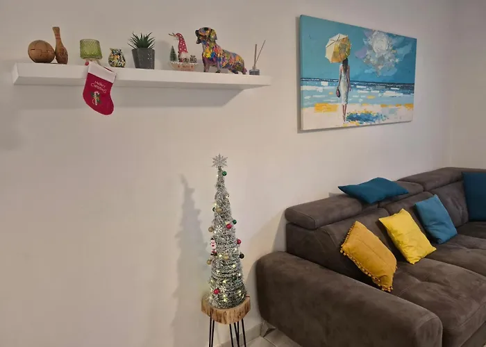 Casa Del Sol - Iris Village Universal Paphos, 2bd Feriehus Paphos